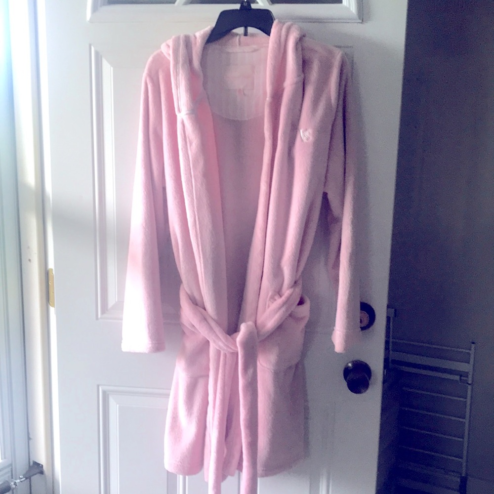 Hooded VS house coat